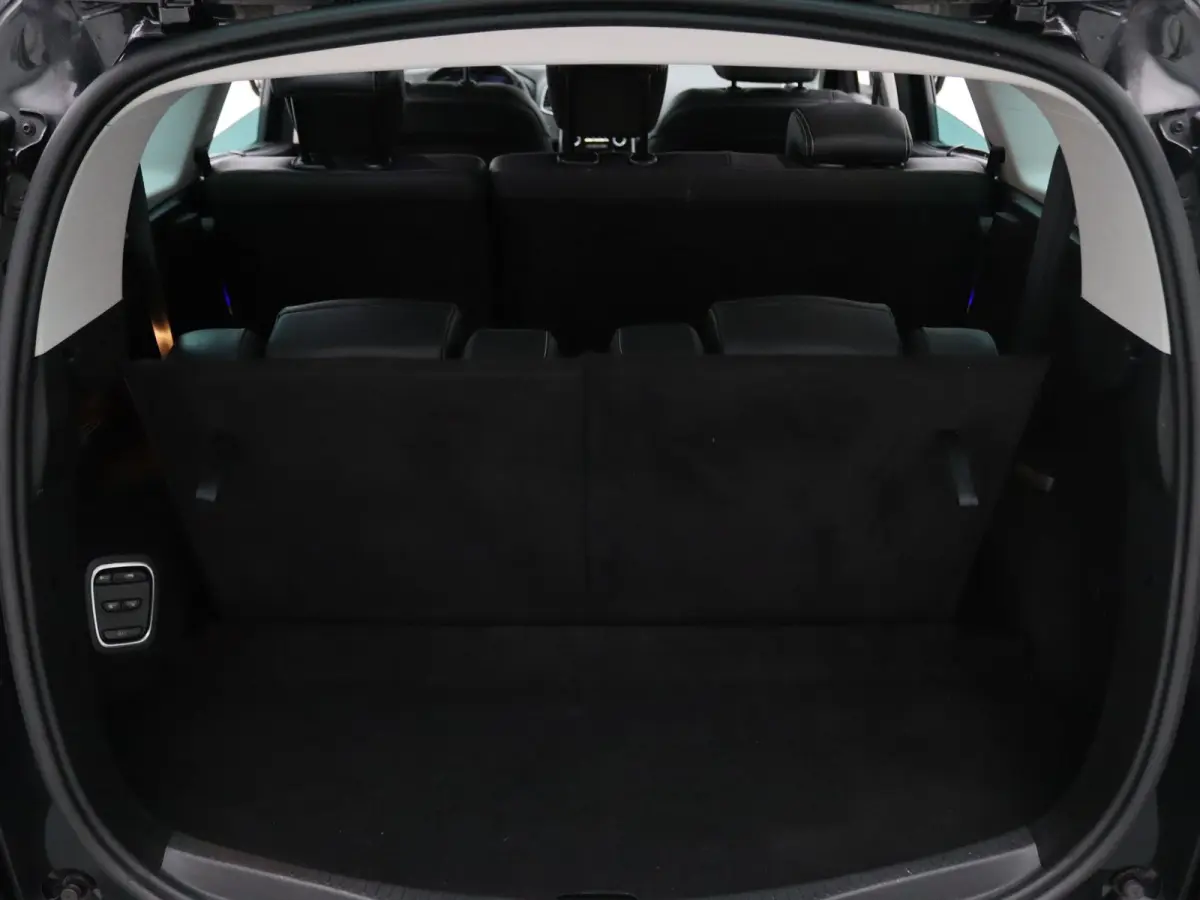 140pk TCe Intens 7p. Apple Carplay/Android Auto | Climate