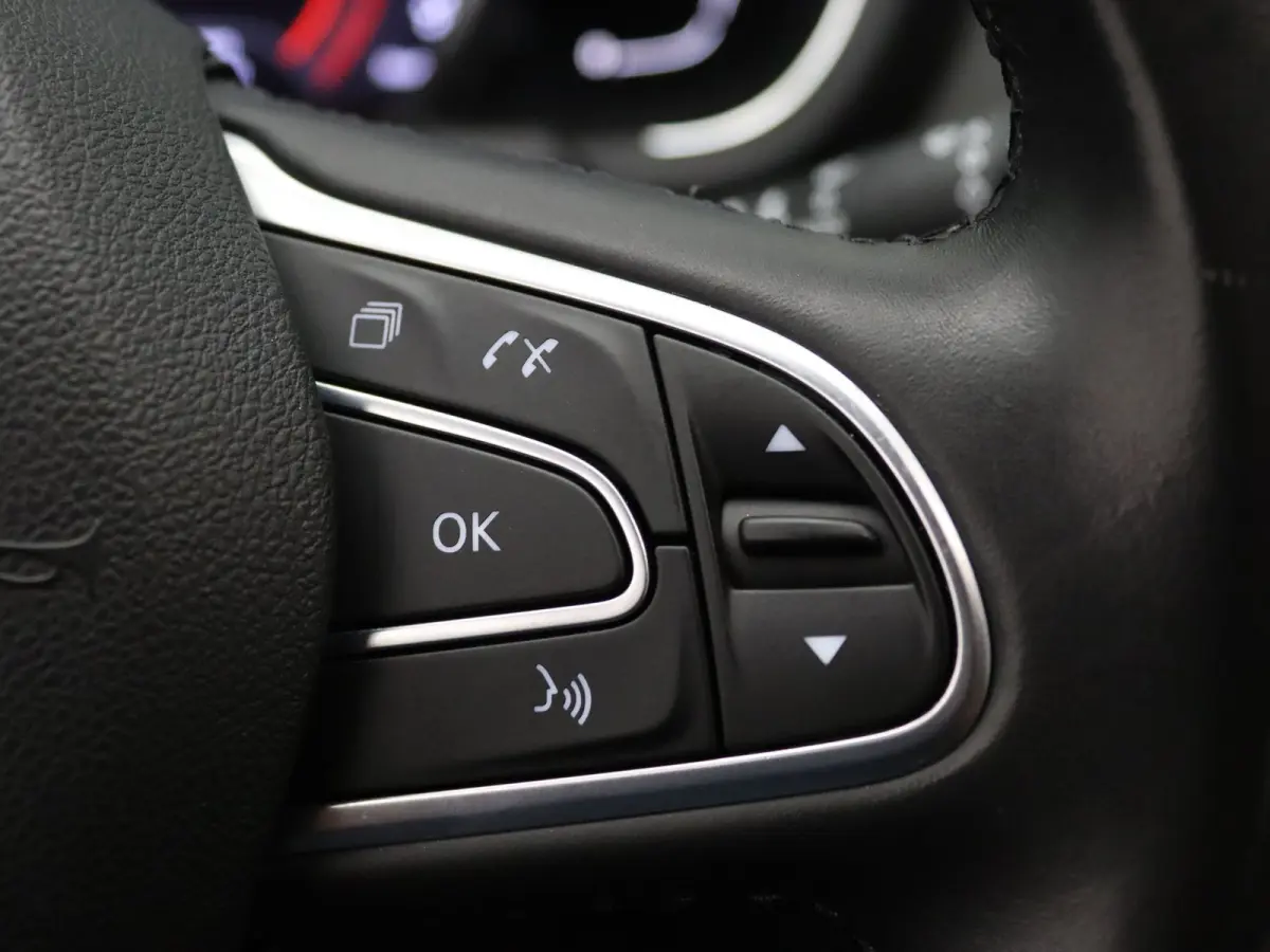 140pk TCe Intens 7p. Apple Carplay/Android Auto | Climate