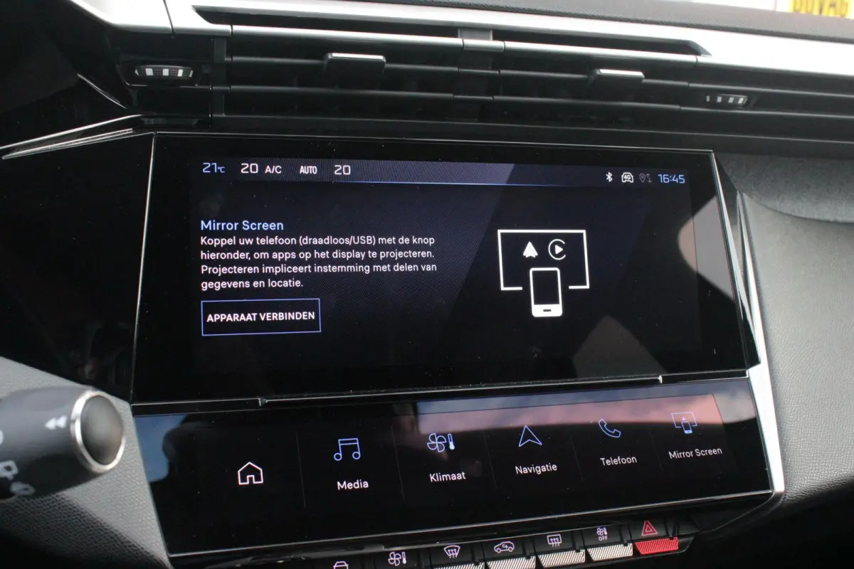 1.6 Plug-in Hybrid 180PK ALLURE | ACHTERUITRIJ CAMERA | NAVIGATIE | DRAADLOZE APPLE CARPLAY/ANDROID AUTO | DAB+ RADIO | ADAPTIVE CRUISE CONTROL | 17" LICHTMETALEN VELGEN | CLIMATE CONTROL |