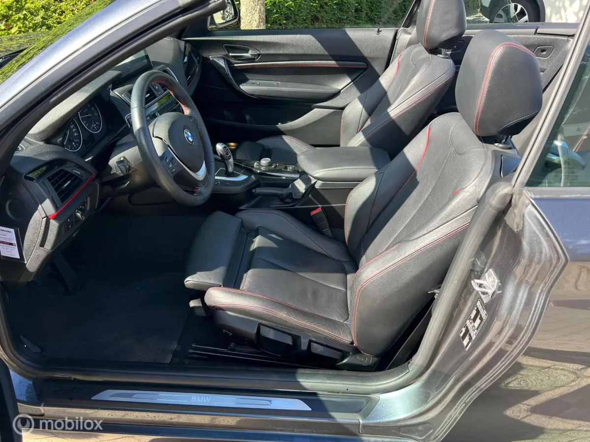 218i M Sport | CarPlay | Leer | Stoelver| PDC