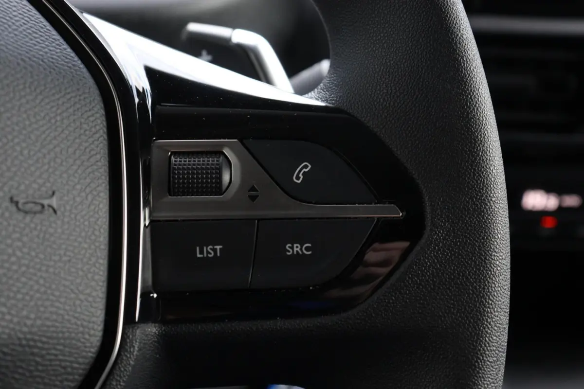 bestel 1.5 BlueHDI Long L2H1 l AUTOMAAT l CAMERA l CARPLAY l AUDIO INSTALLATIE