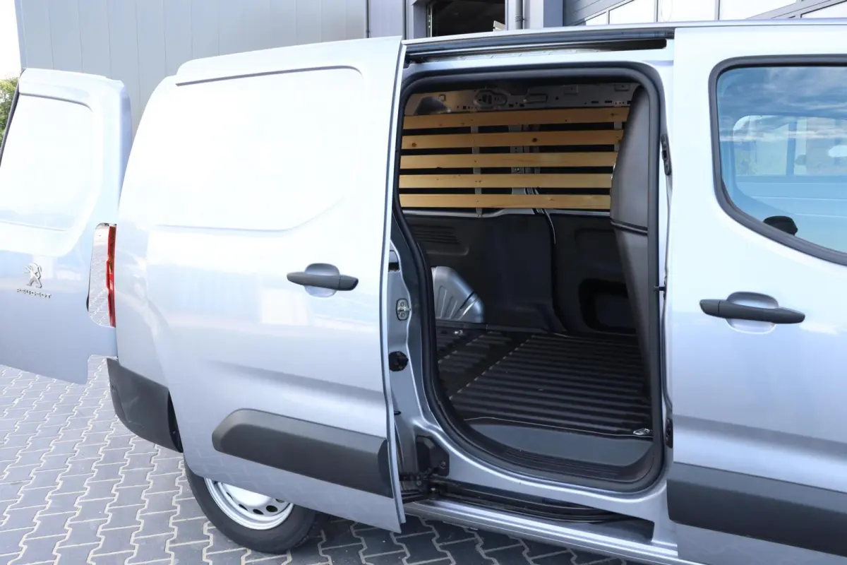 bestel 1.5 BlueHDI Long L2H1 l AUTOMAAT l CAMERA l CARPLAY l AUDIO INSTALLATIE