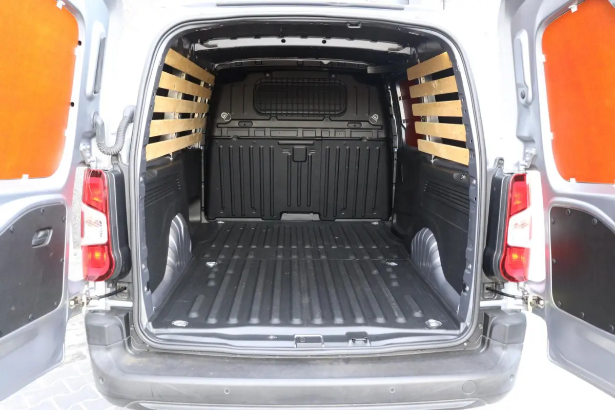 bestel 1.5 BlueHDI Long L2H1 l AUTOMAAT l CAMERA l CARPLAY l AUDIO INSTALLATIE