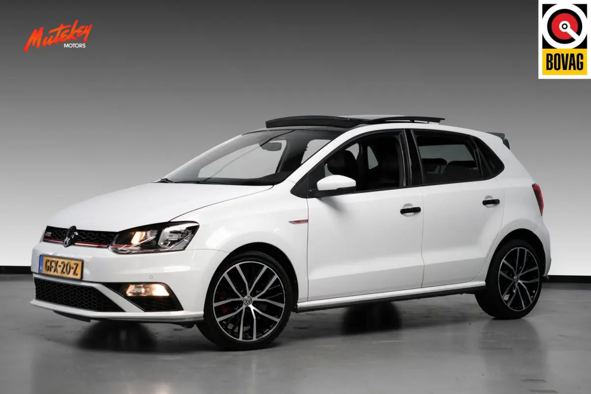 GTI | Pano | Carplay |Alcantara | VOL