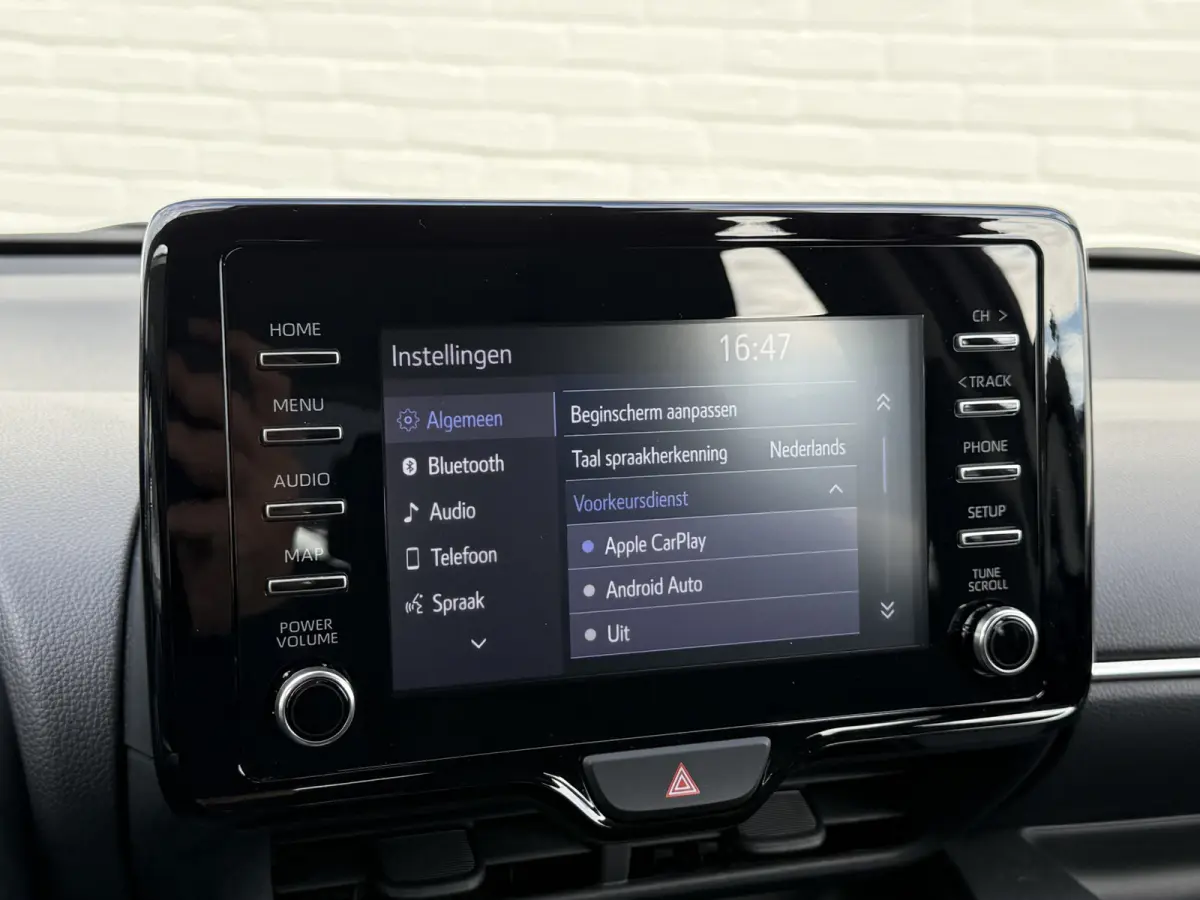 1.5 Hybrid Team D | CarPlay | ACC | Camera | Dodehoek | Keyless