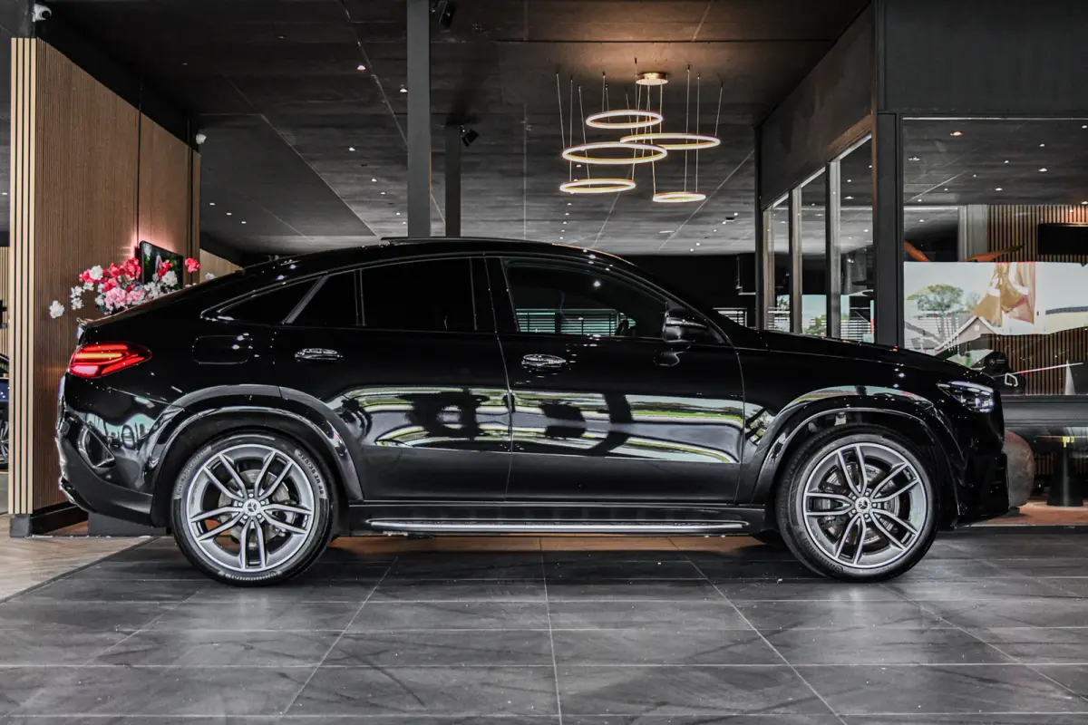 400 e 4MATIC AMG Line, Luchtvering, Pano, 360, Burmester, HUD, Memory, Keyless!