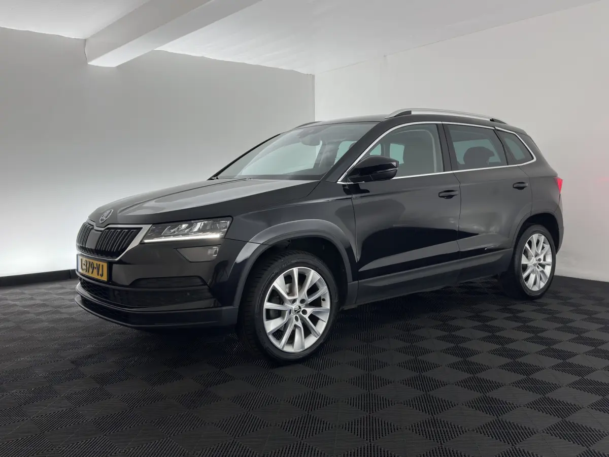 1.6 TDI Style Business (INCL.BTW) Aut. *FULL-LED | NAVI-FULLMAP | ADAPTIVE-CRUISE | HEATED-COMFORTSEATS | KEYLESS | PRIVACY-GLASS | AMBIENT-LIGHT | DAB+ | ECC | PDC | 18''ALU*