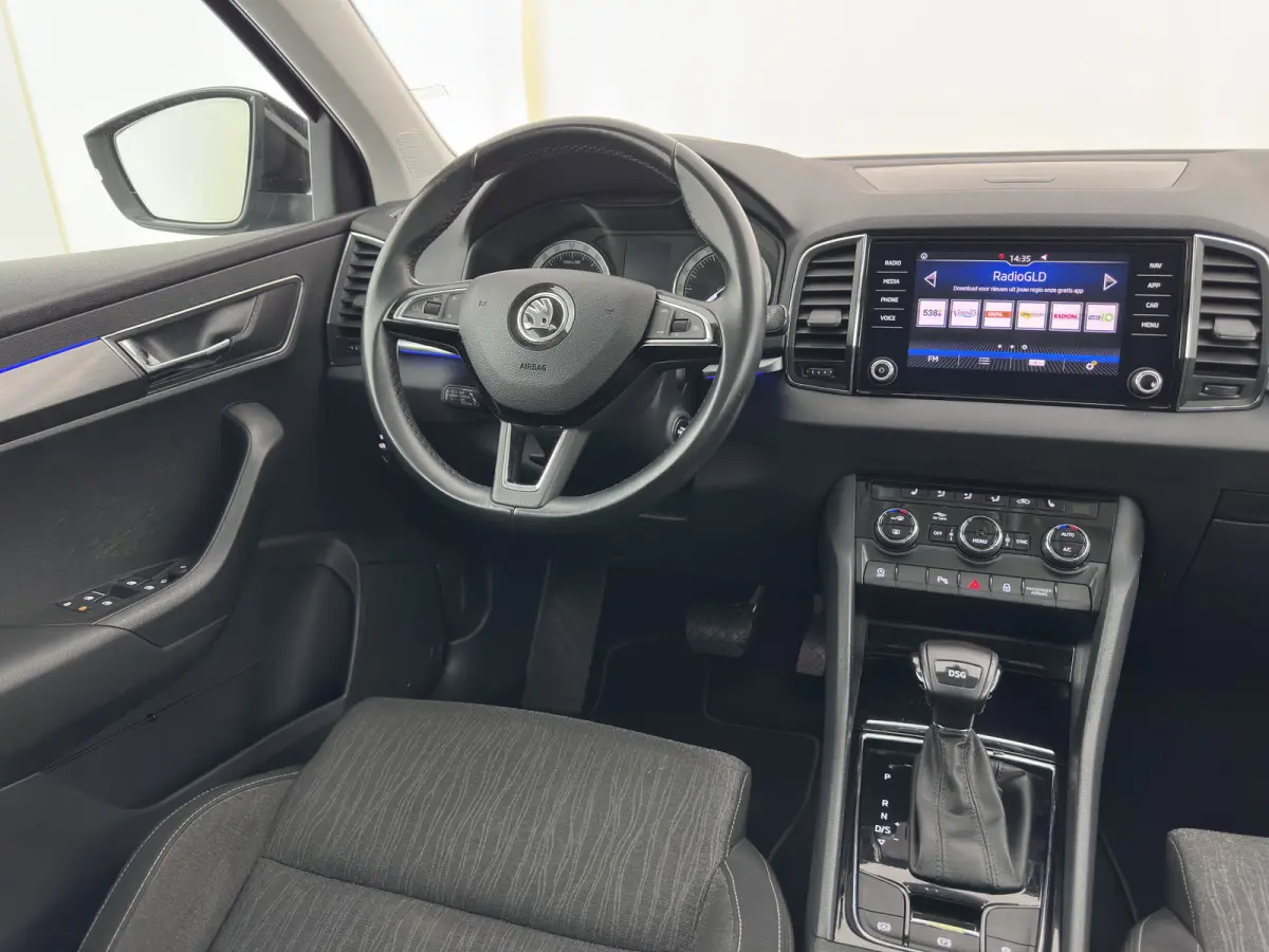 1.6 TDI Style Business (INCL.BTW) Aut. *FULL-LED | NAVI-FULLMAP | ADAPTIVE-CRUISE | HEATED-COMFORTSEATS | KEYLESS | PRIVACY-GLASS | AMBIENT-LIGHT | DAB+ | ECC | PDC | 18''ALU*