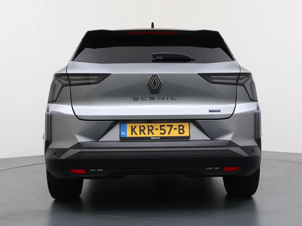 esprit Alpine 220 pk long range | Pack advanced driving assist | Harman Kardon | Panoramadak |