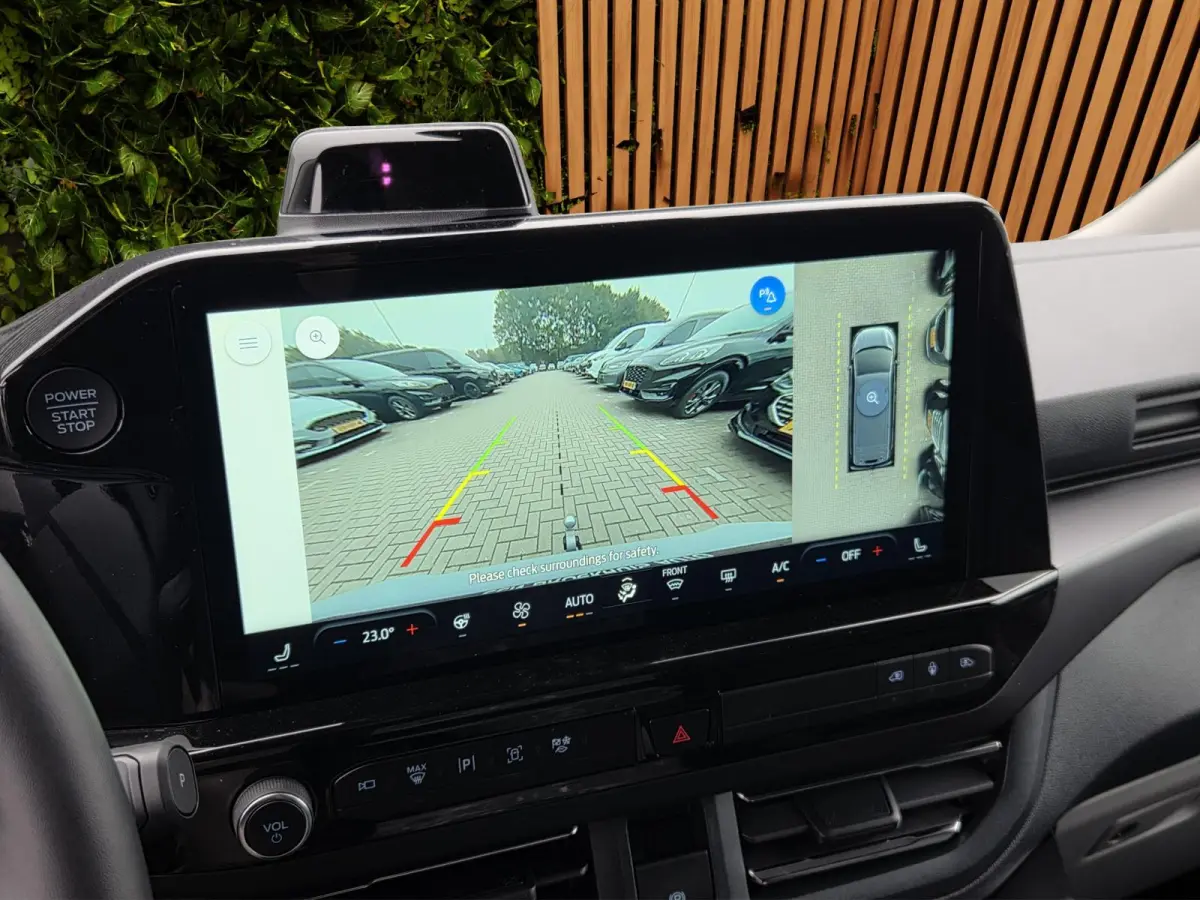 Tourneo 340 2.5 PHEV L2H1 Titanium X | 360° Camera | Cruise control adaptief met Stop&Go en stuurhulp | LED koplampen