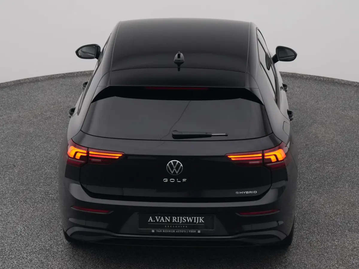 1.5 eHybrid Life Edition | CAMERA | ADAPTIVE | STOEL- EN STUURVERW.