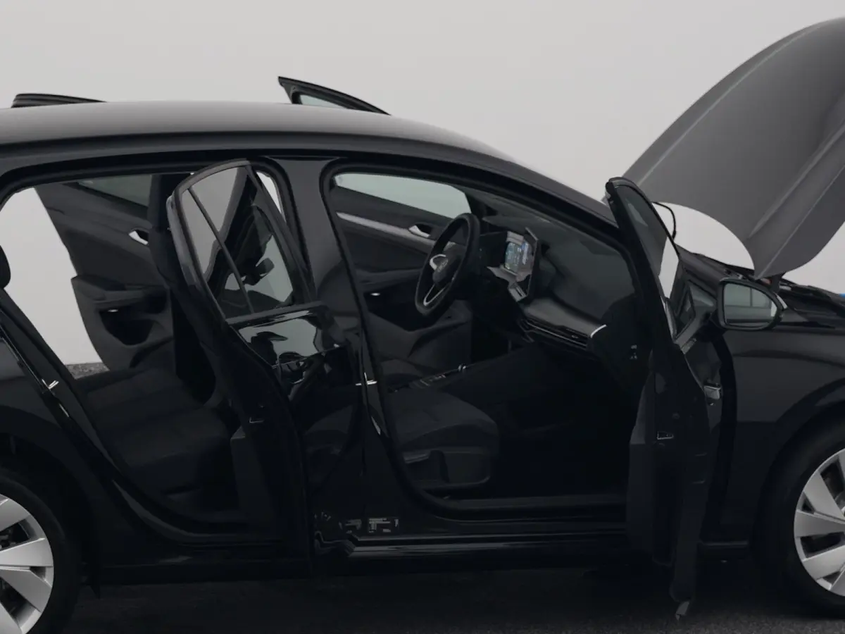 1.5 eHybrid Life Edition | CAMERA | ADAPTIVE | STOEL- EN STUURVERW.