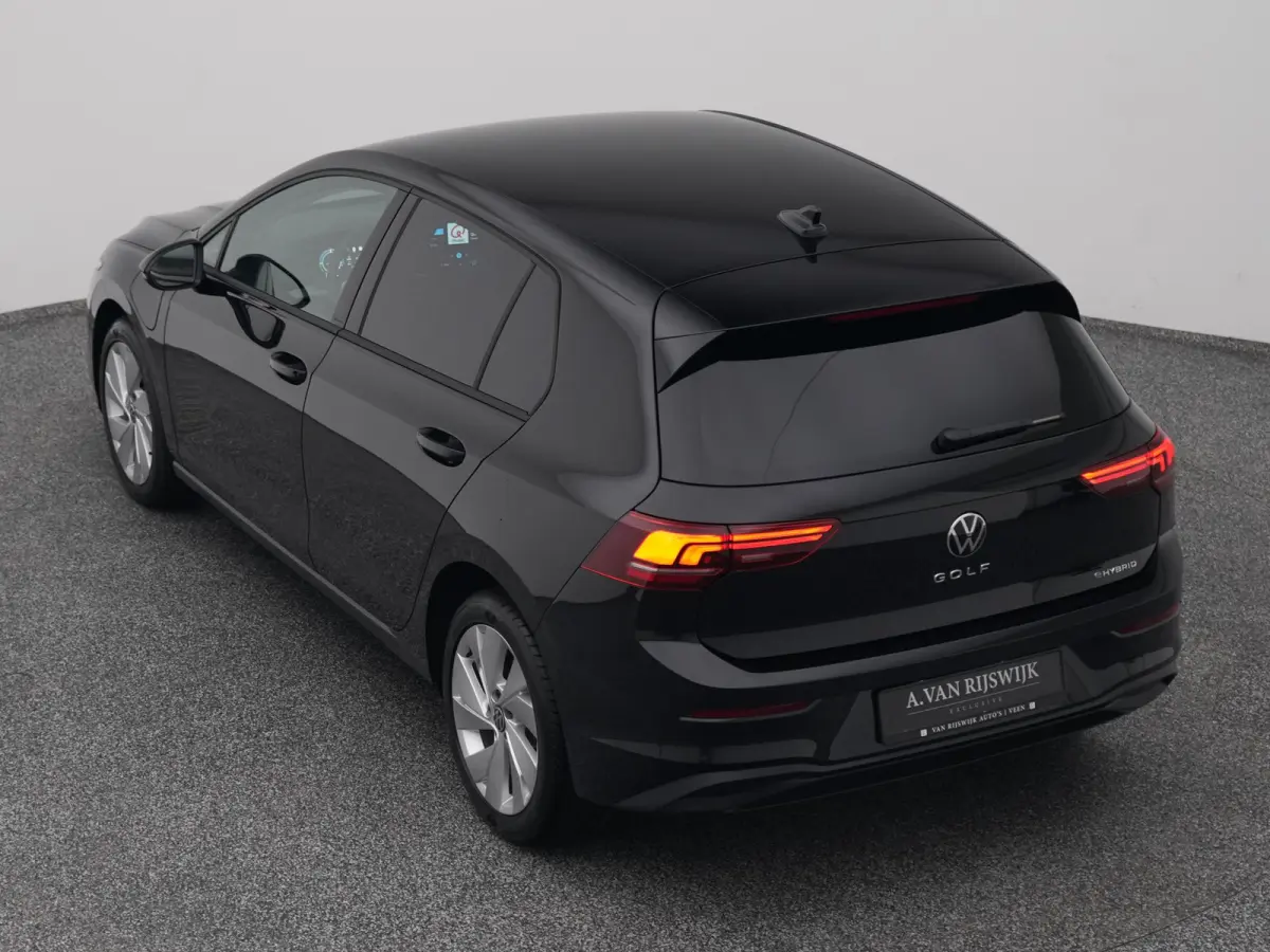 1.5 eHybrid Life Edition | CAMERA | ADAPTIVE | STOEL- EN STUURVERW.