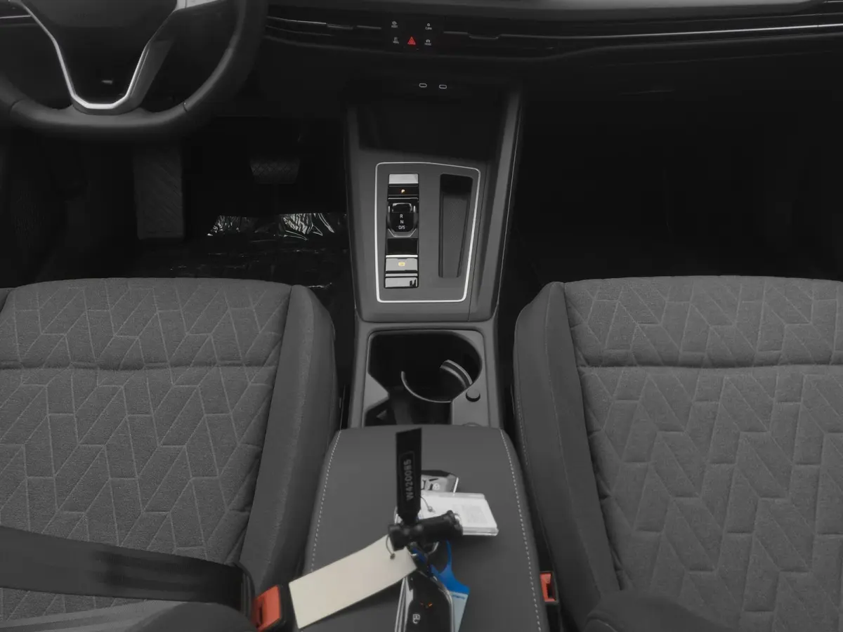 1.5 eHybrid Life Edition | CAMERA | ADAPTIVE | STOEL- EN STUURVERW.