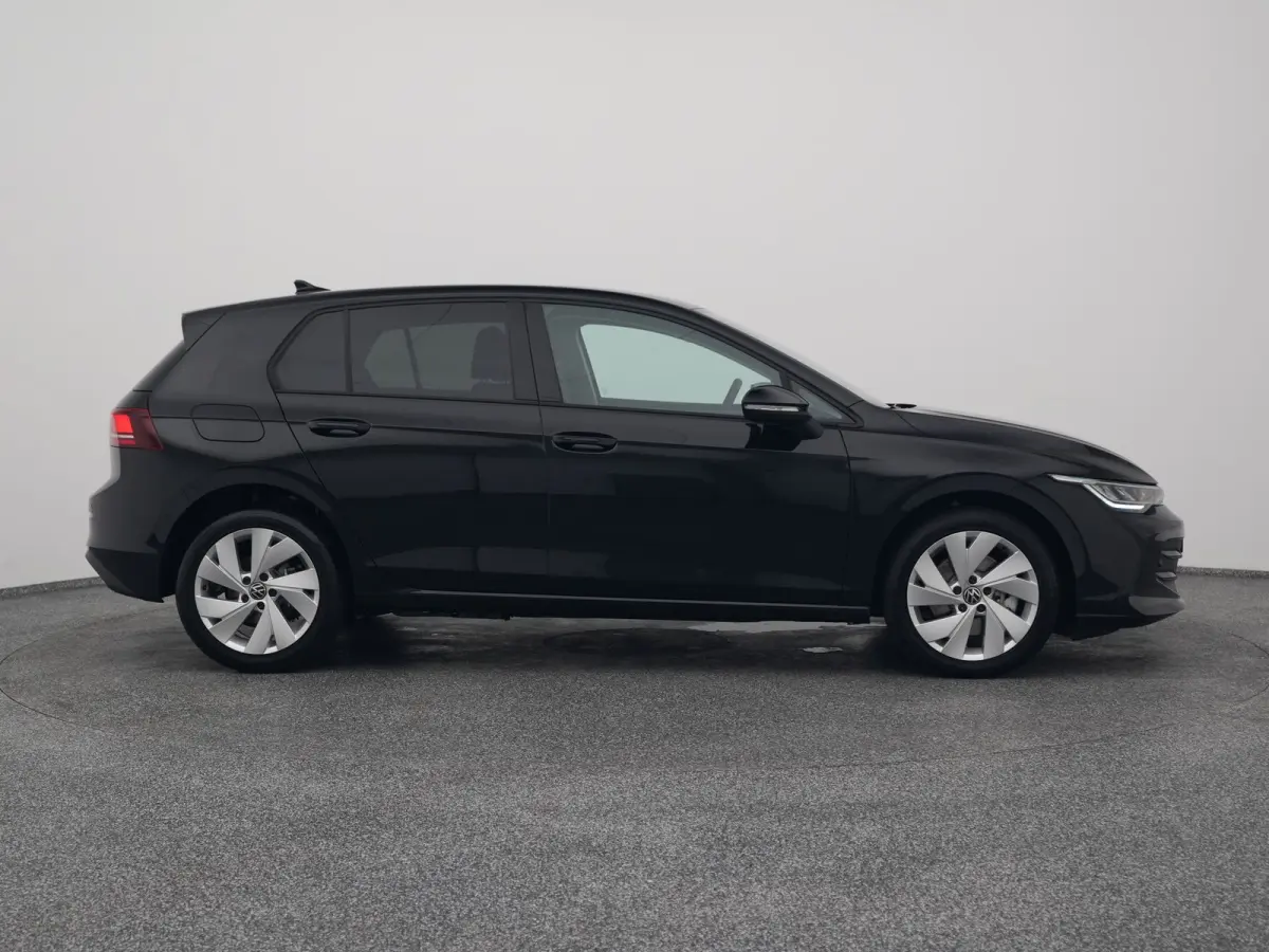 1.5 eHybrid Life Edition | CAMERA | ADAPTIVE | STOEL- EN STUURVERW.