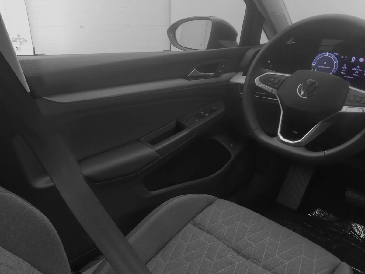 1.5 eHybrid Life Edition | CAMERA | ADAPTIVE | STOEL- EN STUURVERW.