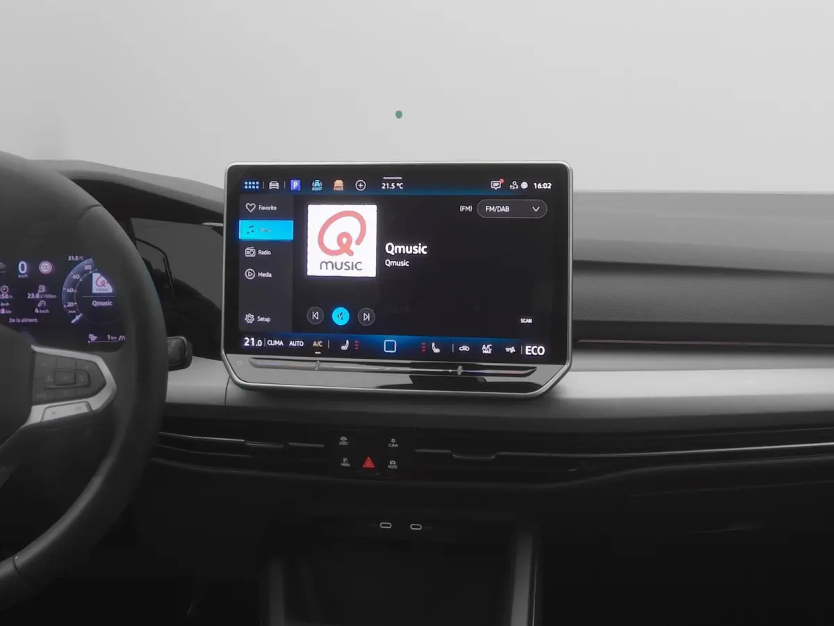 1.5 eHybrid Life Edition | CAMERA | ADAPTIVE | STOEL- EN STUURVERW.
