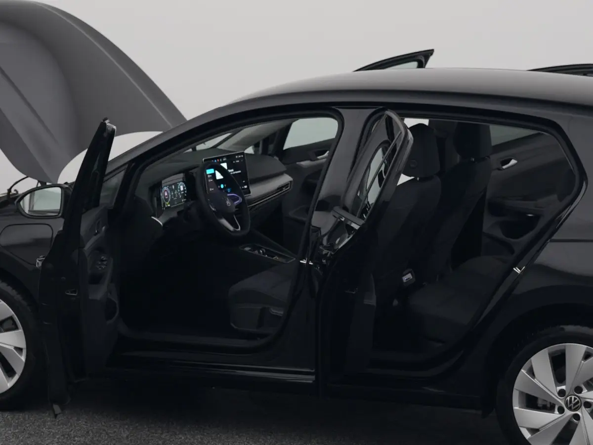 1.5 eHybrid Life Edition | CAMERA | ADAPTIVE | STOEL- EN STUURVERW.