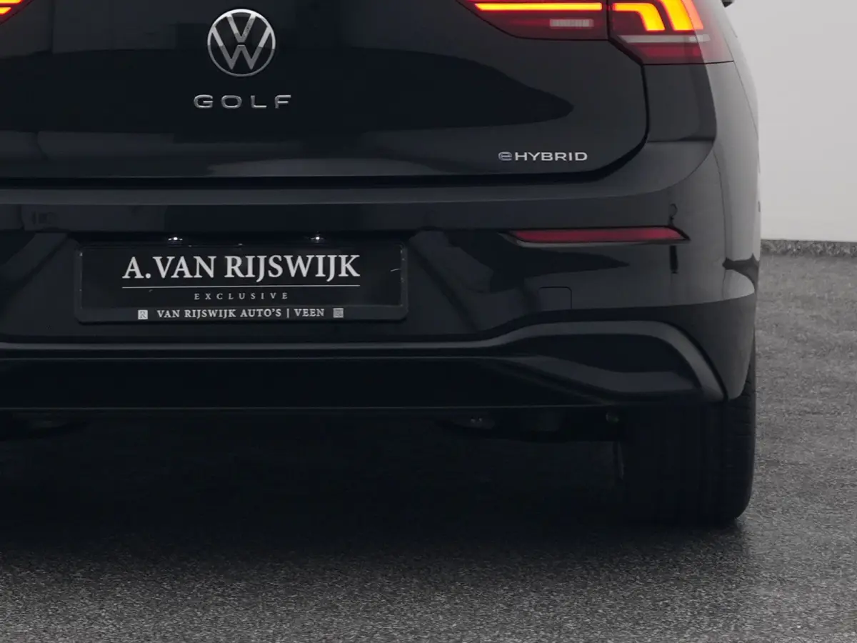 1.5 eHybrid Life Edition | CAMERA | ADAPTIVE | STOEL- EN STUURVERW.
