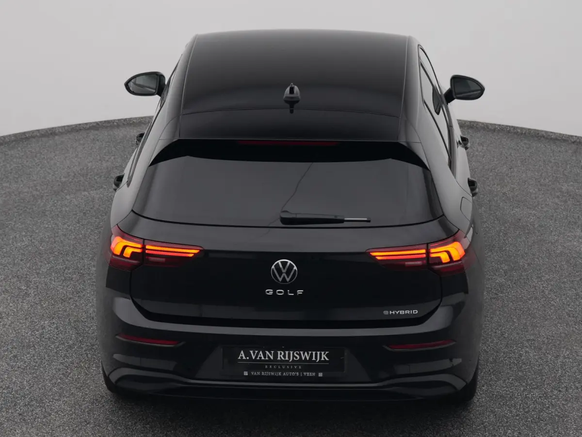 1.5 eHybrid Life Edition | CAMERA | ADAPTIVE | STOEL- EN STUURVERW.