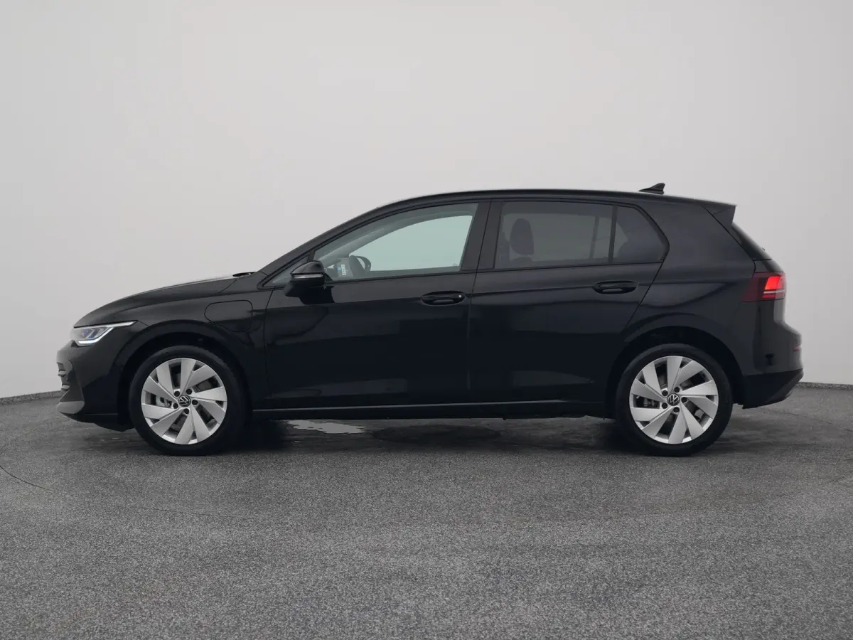 1.5 eHybrid Life Edition | CAMERA | ADAPTIVE | STOEL- EN STUURVERW.