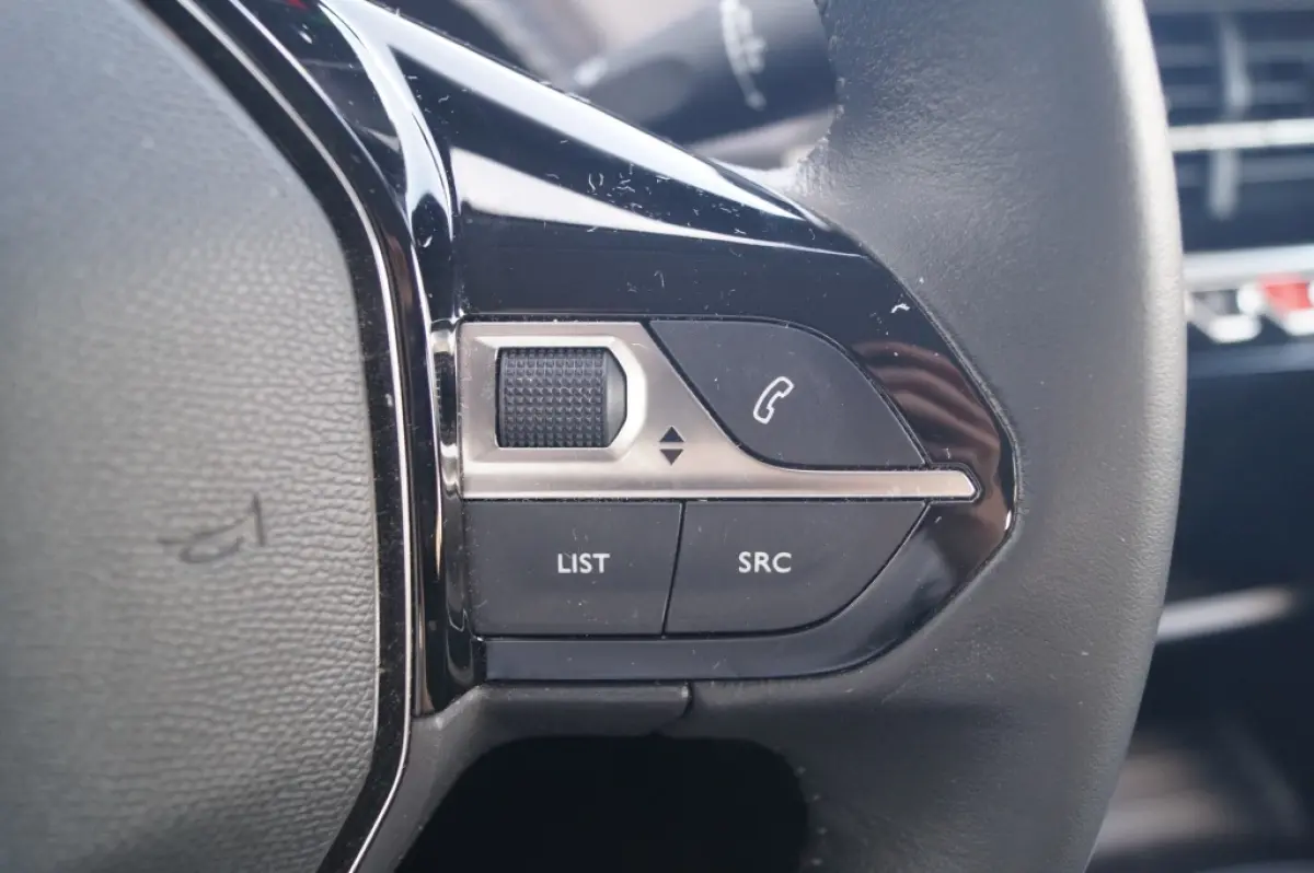 1.2 PureTech Active -CARPLAY-AIRCO-CRUISE-