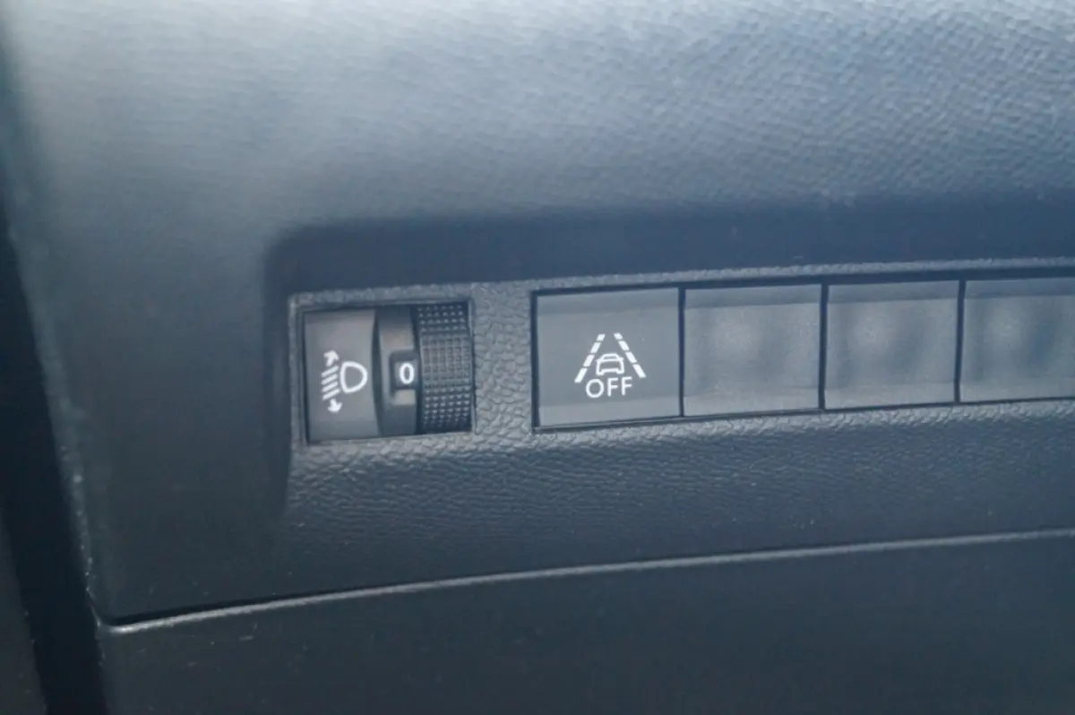 1.2 PureTech Active -CARPLAY-AIRCO-CRUISE-