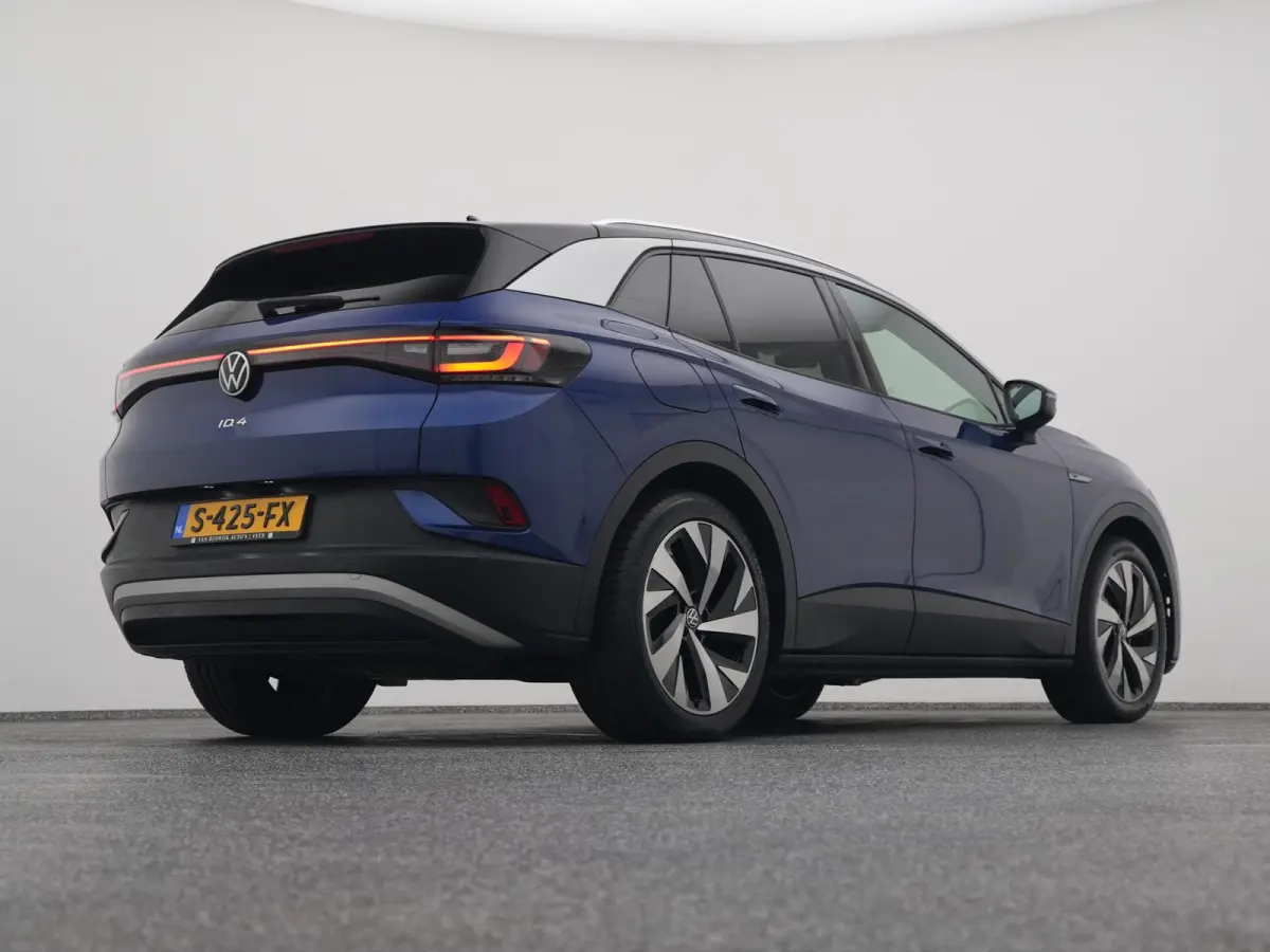 First 77 kWh | CAMERA | ADAPTIVE | STOEL- EN STUURVERW.