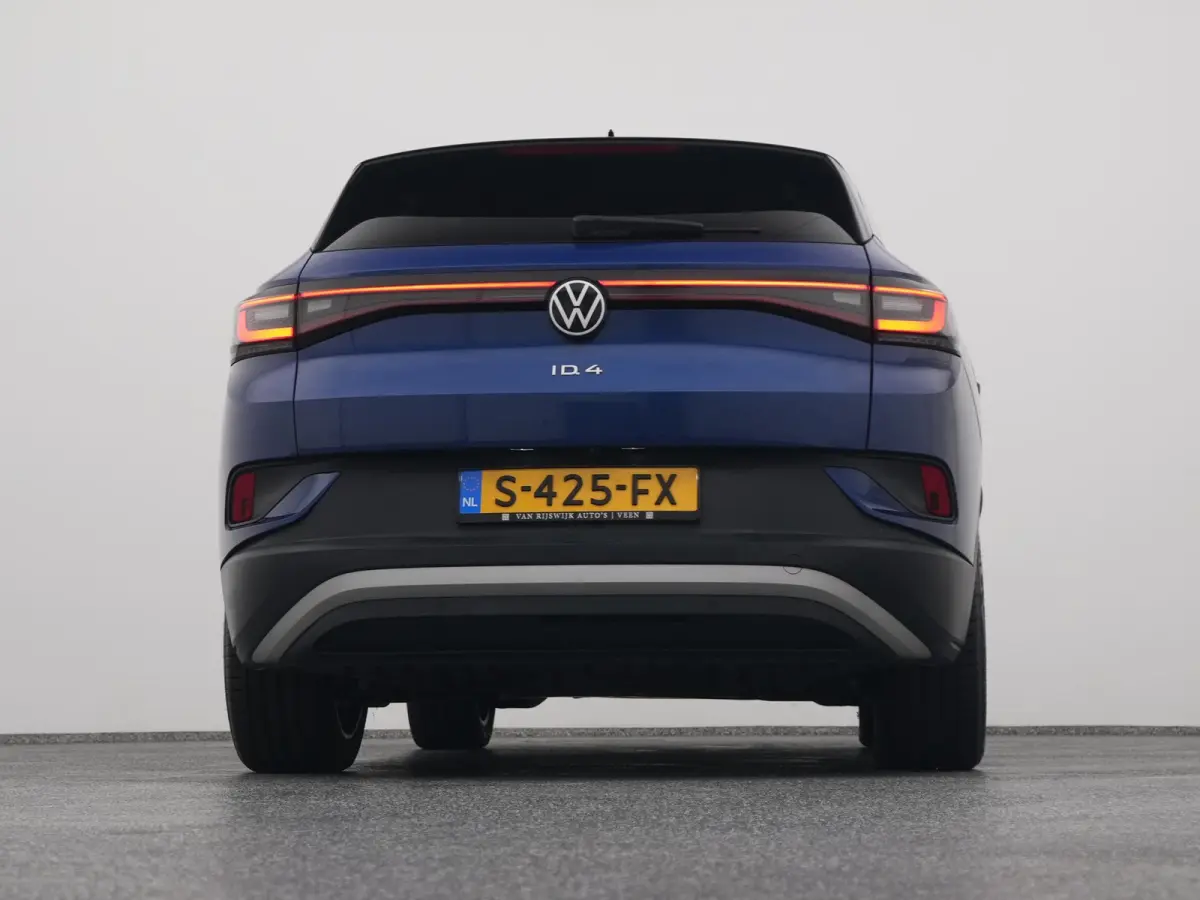 First 77 kWh | CAMERA | ADAPTIVE | STOEL- EN STUURVERW.