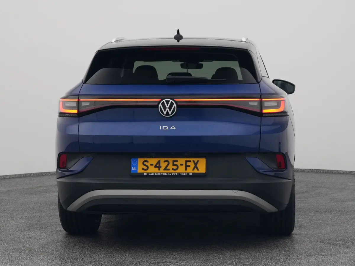 First 77 kWh | CAMERA | ADAPTIVE | STOEL- EN STUURVERW.