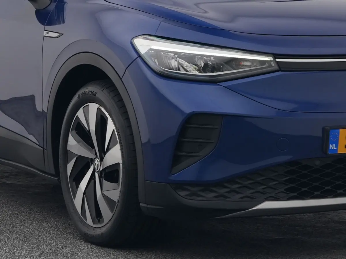First 77 kWh | CAMERA | ADAPTIVE | STOEL- EN STUURVERW.