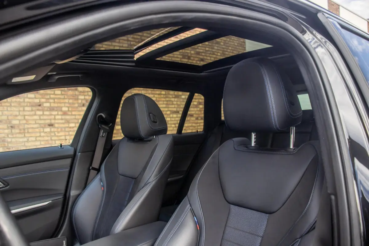 330e M-Sport, Pano, Leder, Laser