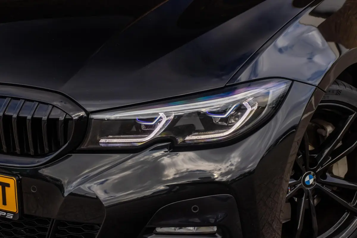 330e M-Sport, Pano, Leder, Laser