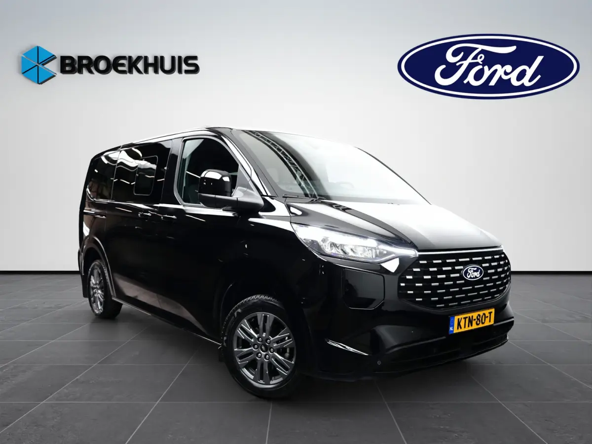 Tourneo 340 2.5 PHEV 233pk L1H1 Titanium | Elekt. Trekhaak | Winterpack | 4 jaar / 100.000km Garantie