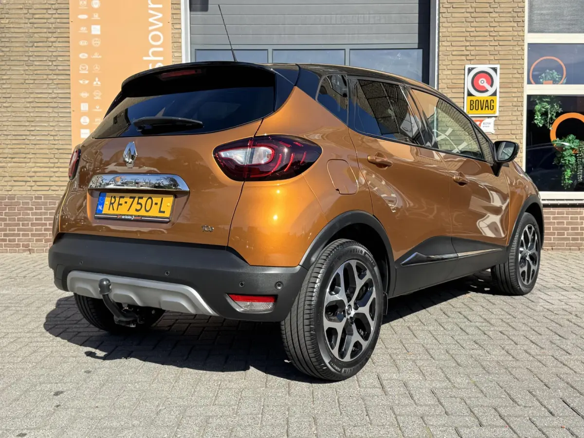 TCe 90 Intens 2-TONE/LED/CAMERA/TREKHAAK/NL-AUTO/68.000 KM!