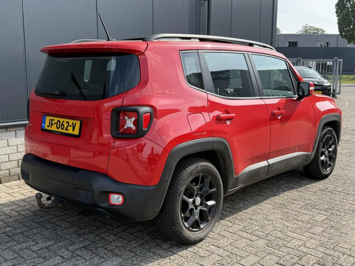1.4 MultiAir Freedom 17"/Panoramadak/Trekhaak/Camera/Keyless