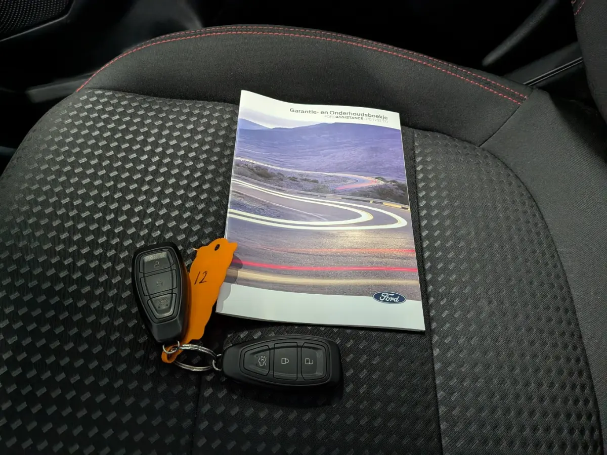 2.5 PHEV ST-Line | NL-AUTO! | 1E EIGENAAR! | WINTERPACK | CAMERA | PARK SENS V+A | CRUISE | DEALER OH! | LANE ASSIST