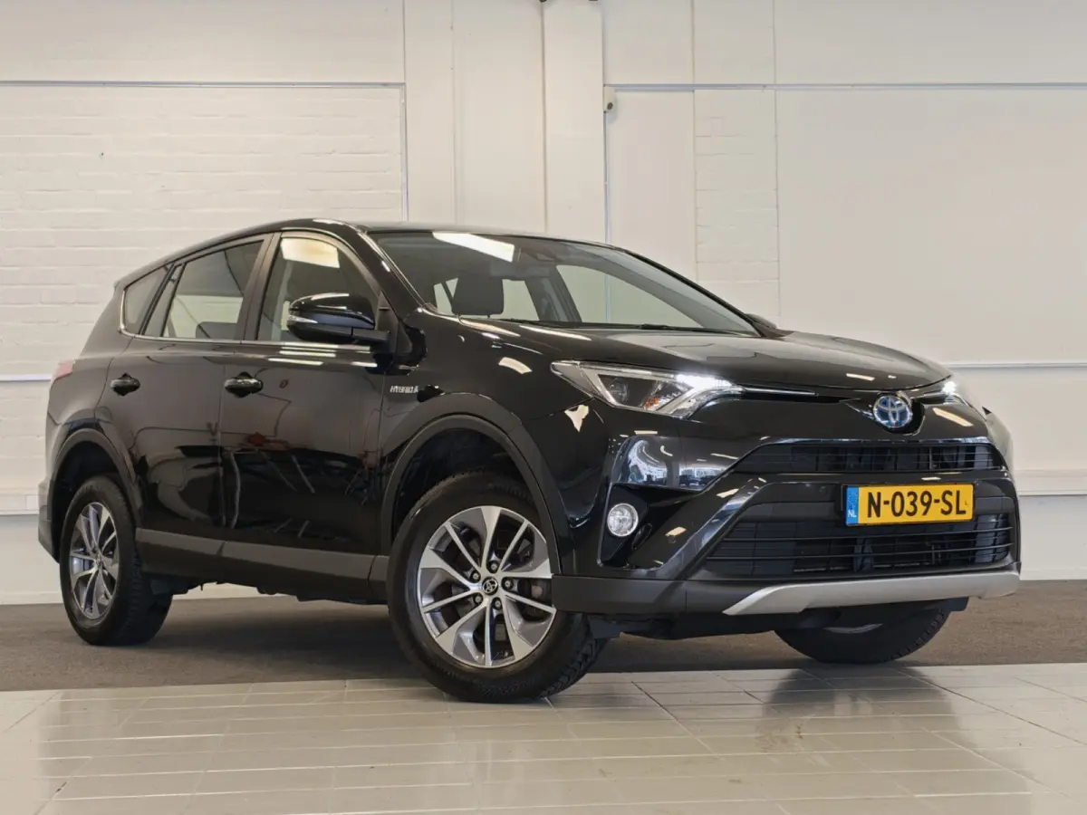 2.5 Hybrid Energy Navi Camera Adaptieve cruise Mooi!