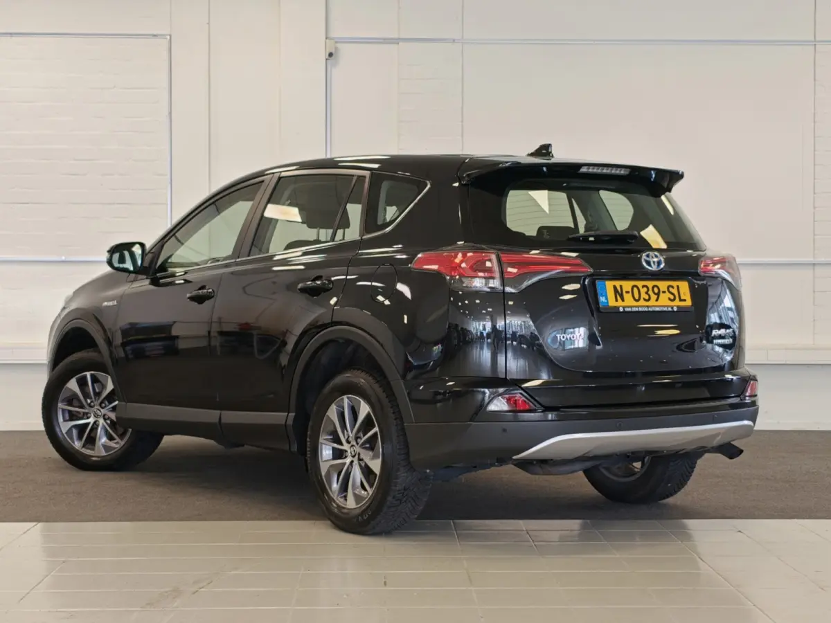 2.5 Hybrid Energy Navi Camera Adaptieve cruise Mooi!