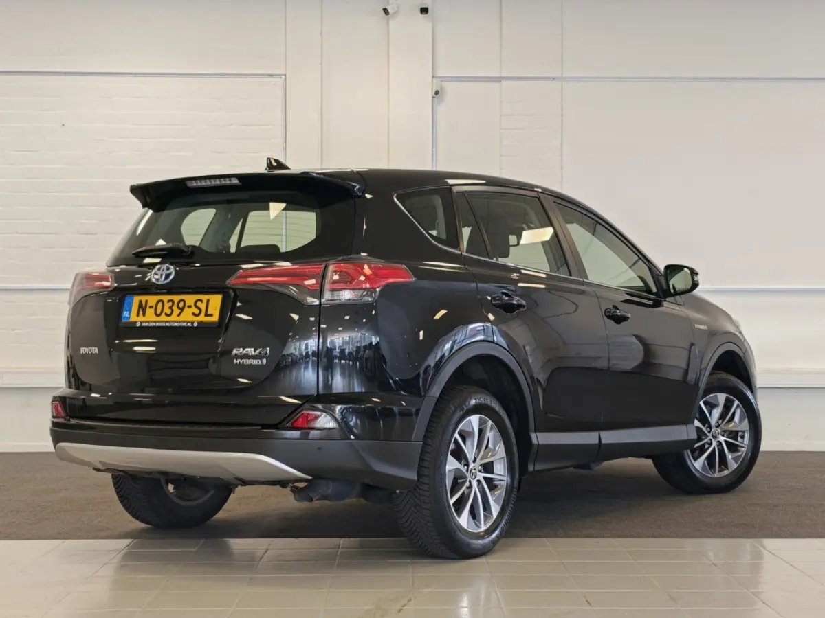 2.5 Hybrid Energy Navi Camera Adaptieve cruise Mooi!