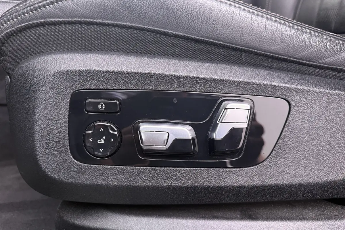 xDrive45e M-Sport+ Adapt. Cruise Carplay Memory