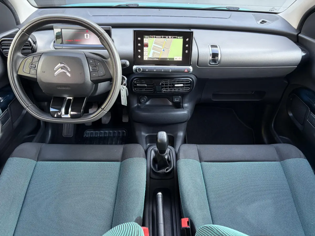 1.2 PureTech Business ✓2e Eigenaar✓Camera✓Afn Trekhaak✓Navi✓Clima✓Cruise✓110pk✓Pdc✓17"Lm velgen✓N.A.P✓Apk tot 02-2027