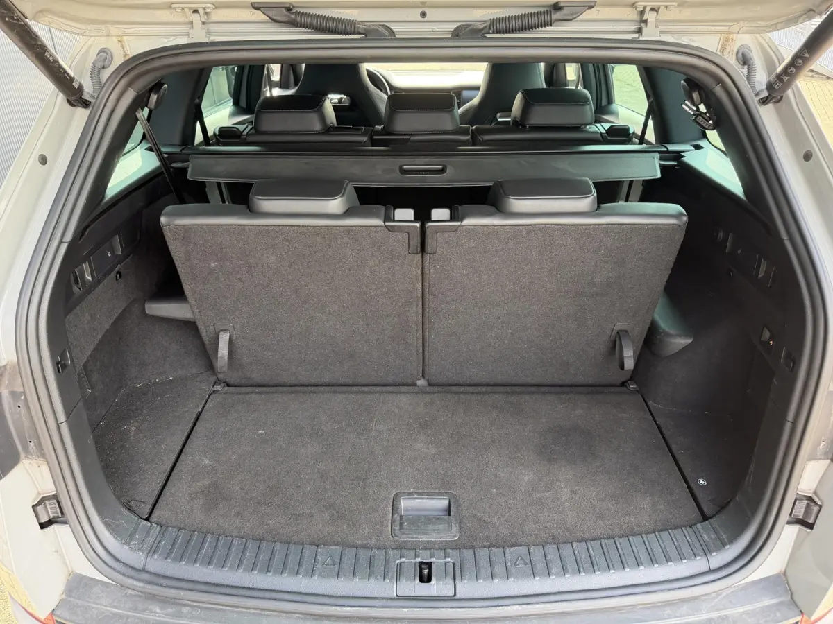 1.5 TSI Sportline Business 7p. 19"/Trekhaak/Camera/PDC v+a/Stoelverwarming + memory/Elektrische klep/Keyless/Adaptieve cruise/Apple Carplay & Android Auto