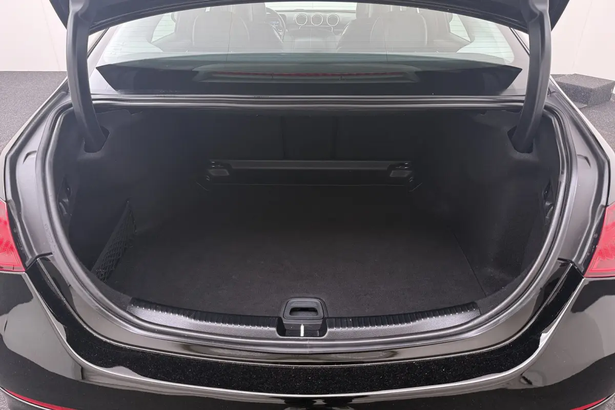 180 170 PK Aut. AMG Line Camera Sfeeverlichting Stoelverw.