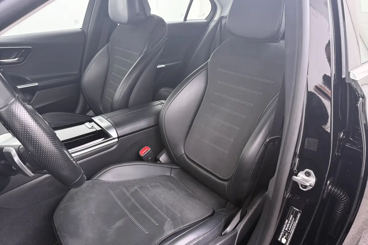 180 170 PK Aut. AMG Line Camera Sfeeverlichting Stoelverw.