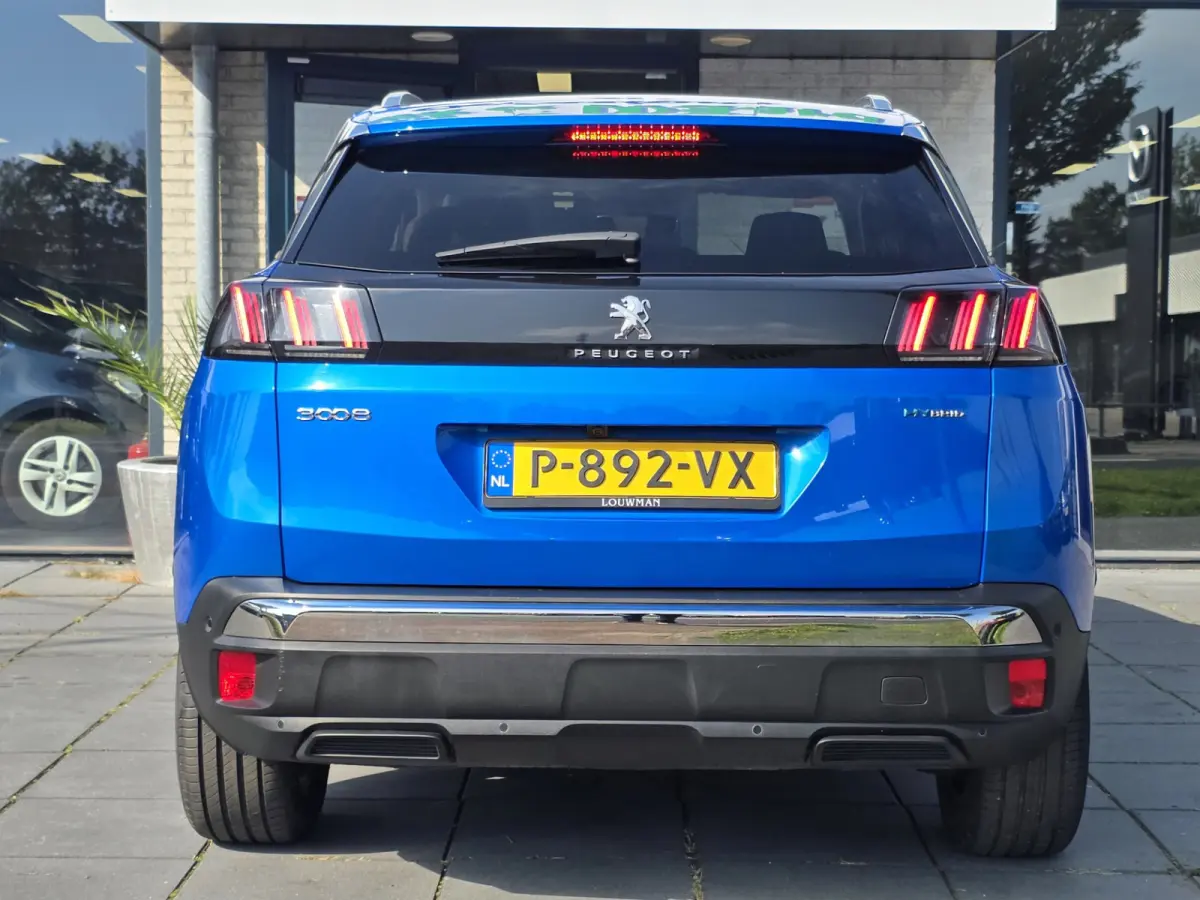 1.6 Plug-in Hybrid 225pk Blue Lease Allure Automaat – Adaptive cruise – Camera – Navigatie