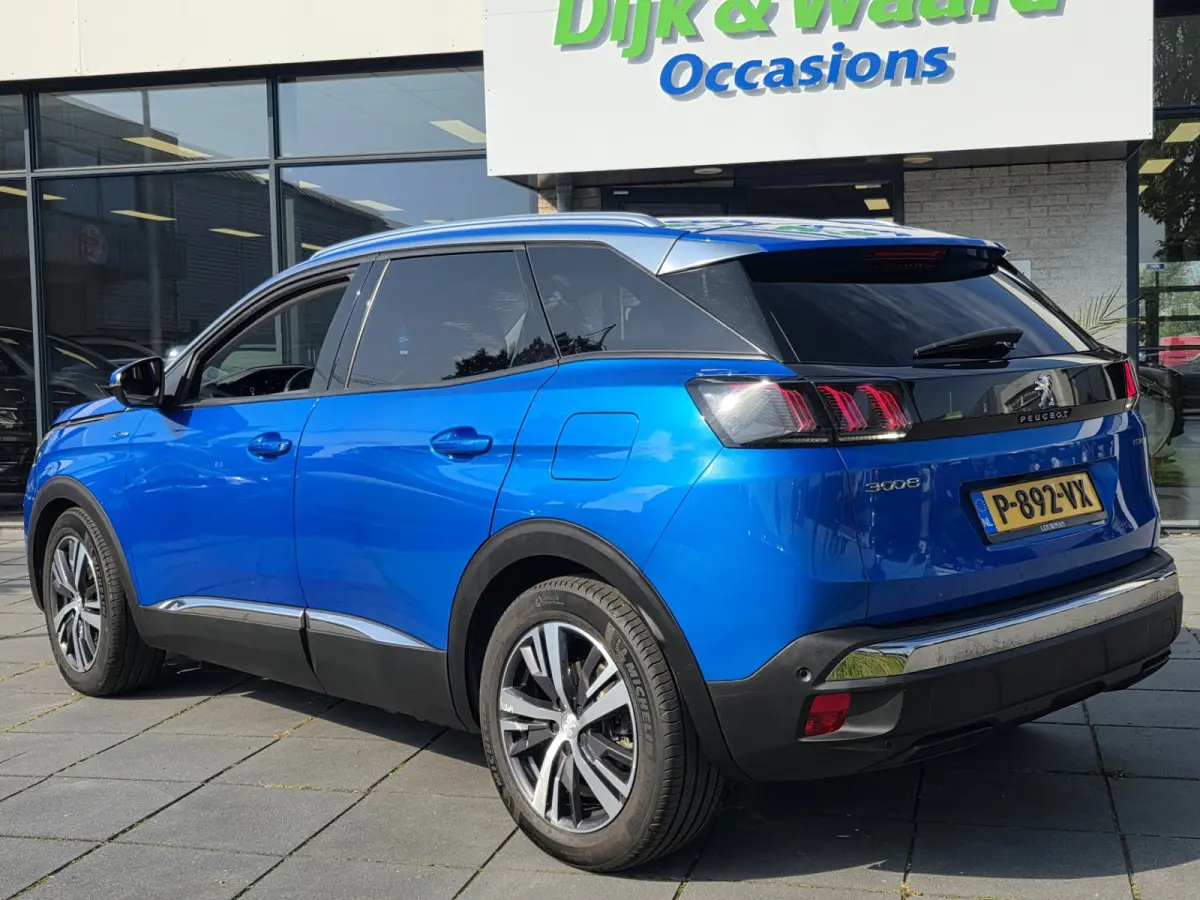 1.6 Plug-in Hybrid 225pk Blue Lease Allure Automaat – Adaptive cruise – Camera – Navigatie