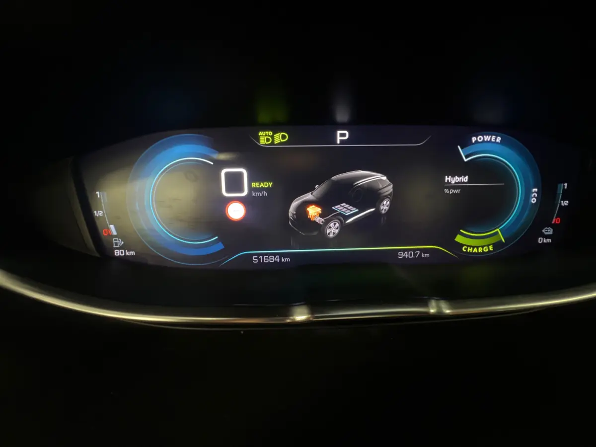 1.6 Plug-in Hybrid 225pk Blue Lease Allure Automaat – Adaptive cruise – Camera – Navigatie