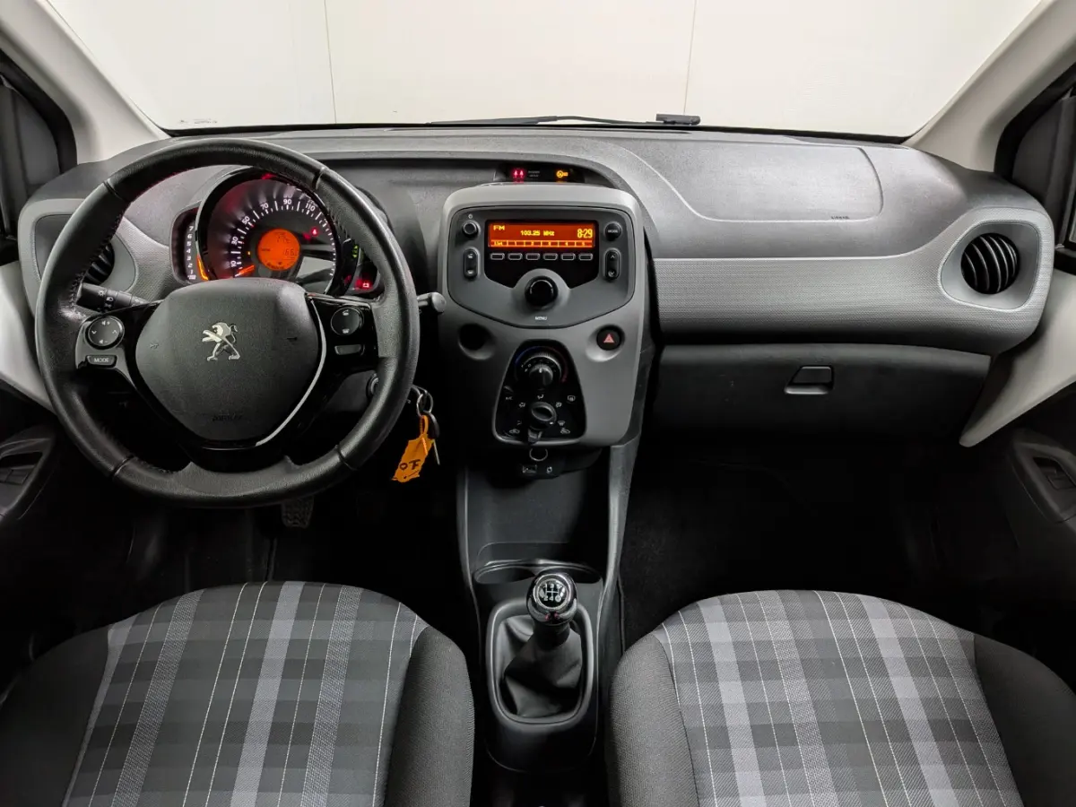 1.0 e-VTi Active Bluetooth | 5-Deurs | Airco | Centrale Vergrendeling | LED Dagrij | Airco | Bestuurdersairbag | Bluetooth telefoonvoorbereiding