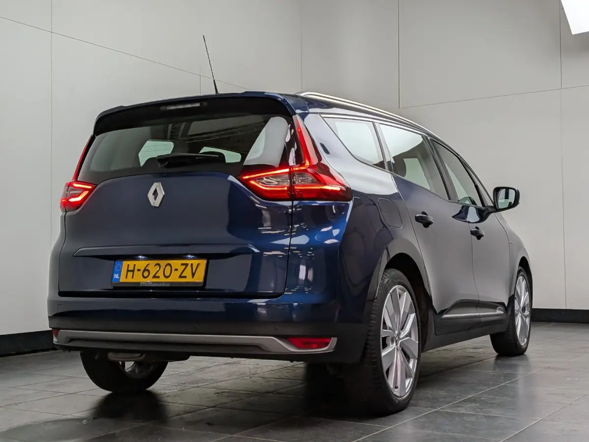 1.3 TCe Limited 7-persoons | Climate Control | Cruise Control | Apple Carplay | Parkeersensoren
